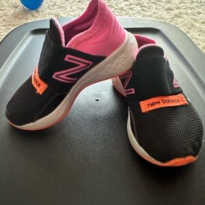 Toddler girls 6.5 new balance